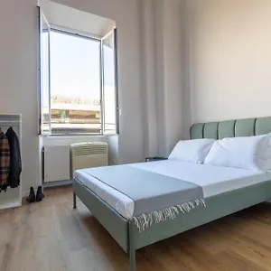 Joe Litty Hotel